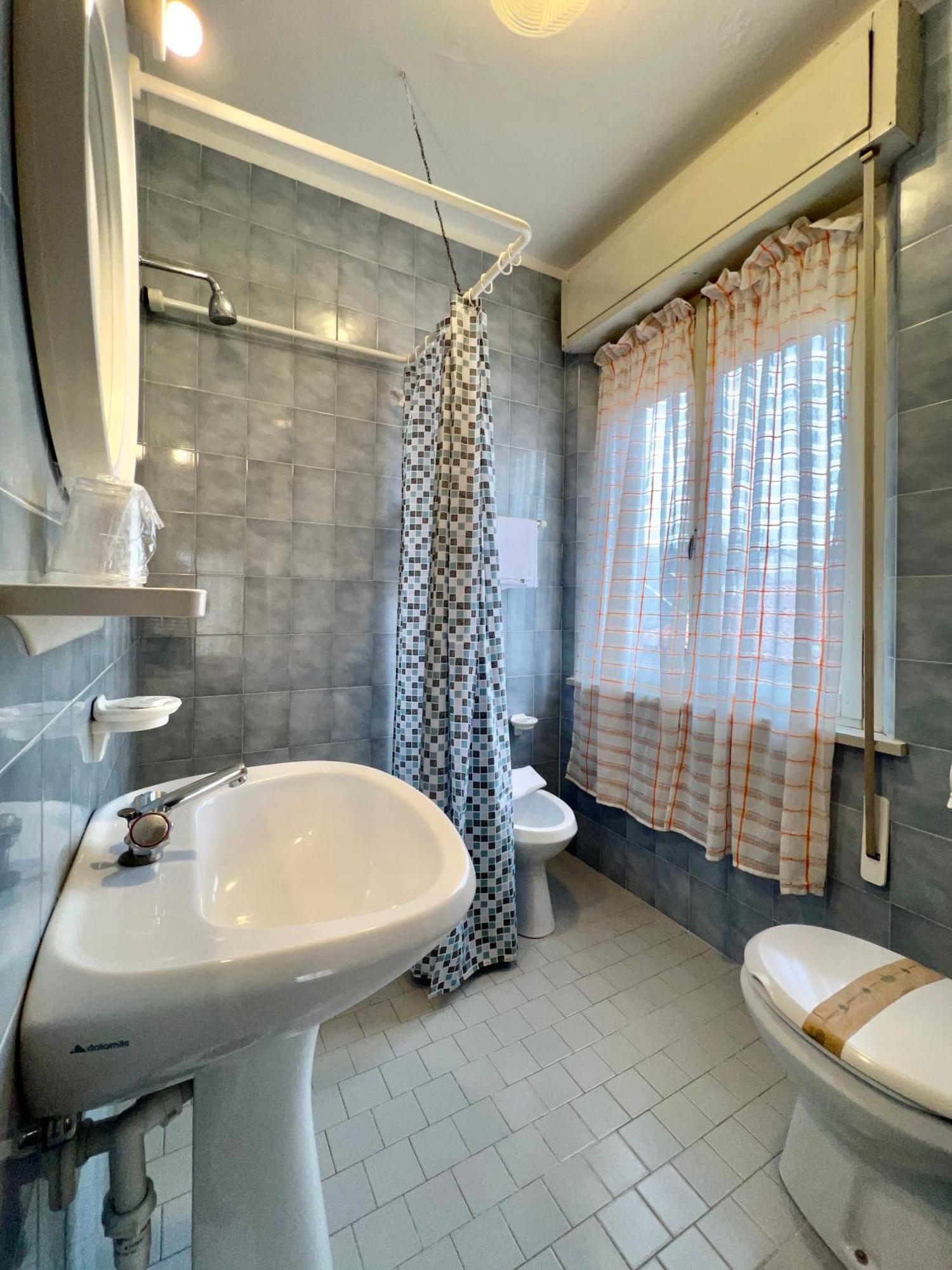 Hotel Myriam Ліньяно-Сабб'ядоро Екстер'єр фото